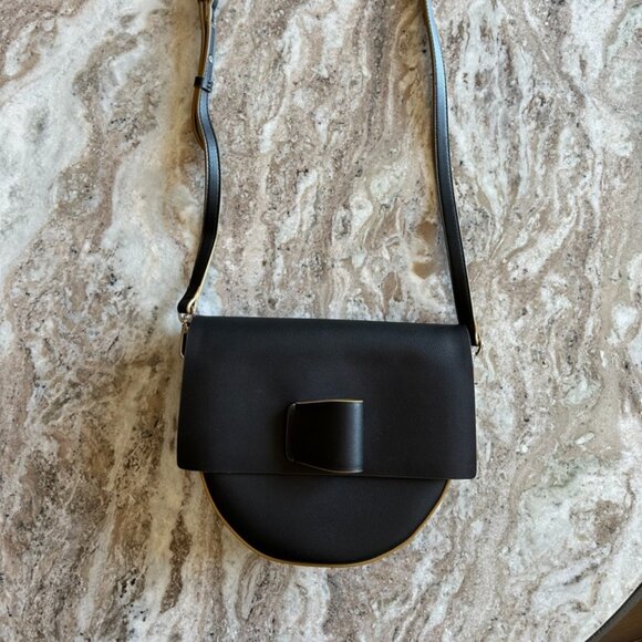 Come Closer Leather Handbag - Picture 1 of 6
